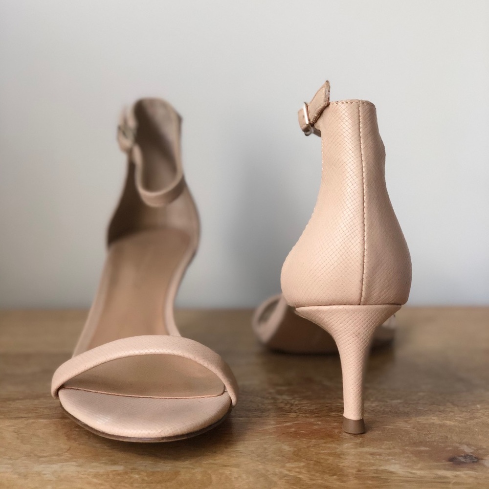 COPY - Banana Republic High Heel Sandal - Nude